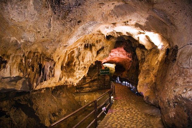 Quri Qale Cave in Kermanshah