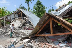 تلفات زلزله اندونزی‎ به ۱۰۵ نفر افزایش یافت/ یک نفر نجات یافت