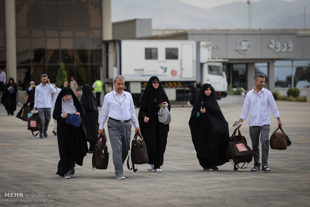 Hamadan Hajj pilgrims embark on Journey