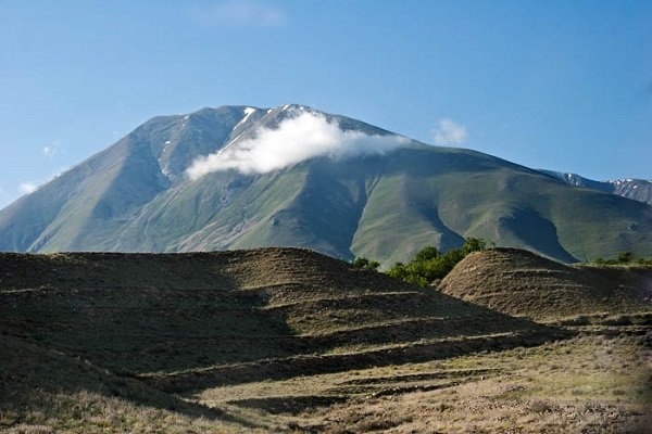 گذری بر آبشارها و باغ های زیبای آذربایجان شرقی