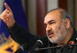 نائب قائد الحرس الثوري:  إيران لن تفرش السجاد الأحمر للأمريكان