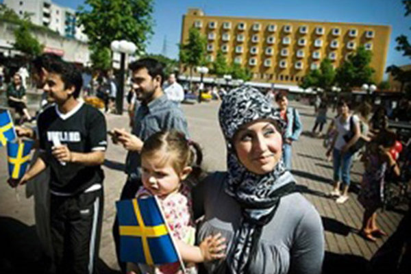 گزارشی از وضعیت ایرانیان مقیم سوئد/ چالش مهاجران با احزاب افراطی
