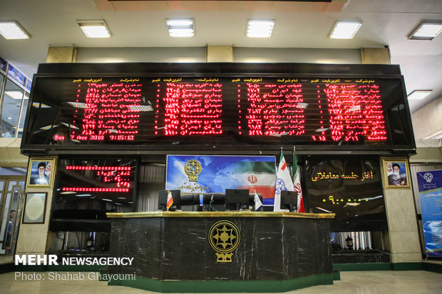 CBI’s new currency package ups Tehran stock exchange market