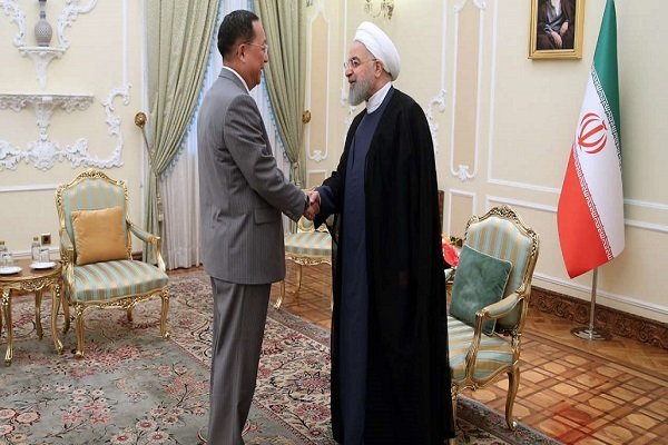Ruhani Kuzey Kore Dışişleri Bakanı'nı kabul etti