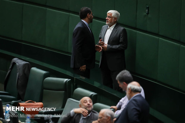 استیضاح علی ربیعی وزیر تعاون،کار و رفاه اجتماعی