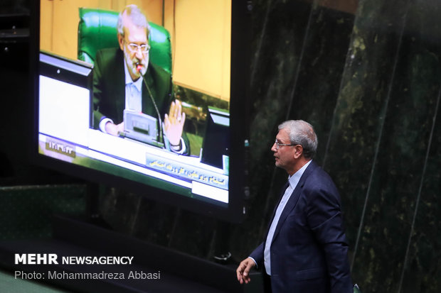 İran Çalışma Bakanı meclisten güvenoyu alamadı