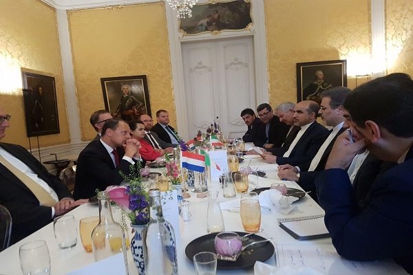 Iran, Netherlands to expand consular, popular relations