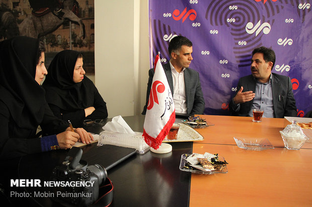 بازدید مدیران استانی از دفتر خبرگزاری مهر کردستان