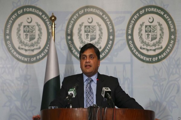 Pakistan to pursue economic ties with Iran despite US sanctions: Spokesman 
