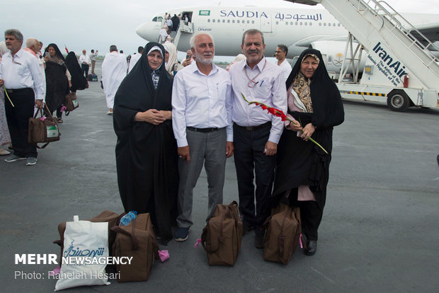 Pilgrims from north of Iran leave for holy lands in KSA