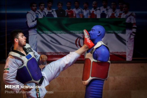 تدريبات المنتخب الايراني للمشاركة في بطولة أسيا للتايكوندو 