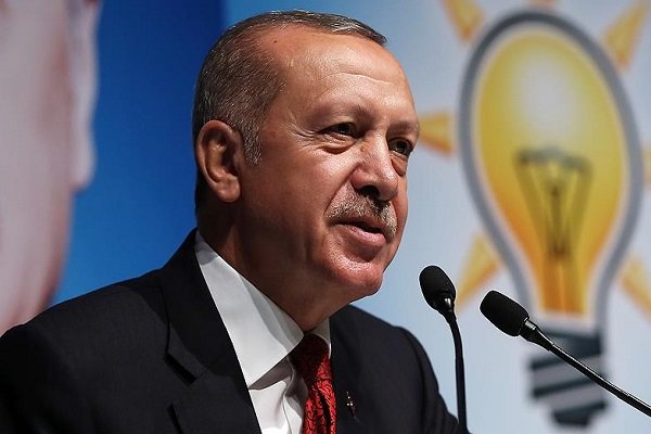 أردوغان: واشنطن تحاول طعن تركيا في الظهر
