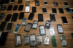 کشف ۱۳۳ دستگاه تلفن همراه سرقتی در مرز دوغارون