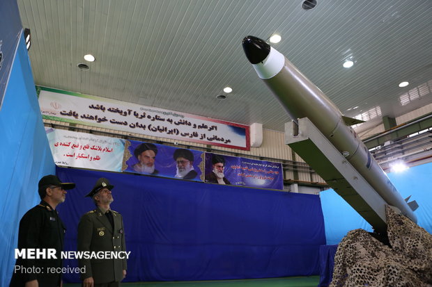 Iran unveils new generation of ‘Fateh-e Mobin’ missiles