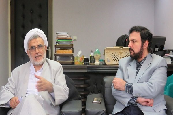تأکید بر پیوند معارف قرآنی با محرم و صفر