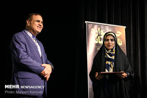 خبرنگار مهر در جشنواره «نانو و رسانه» تقدیر شد