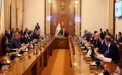 تعلیق فعالیت جلسات کابینه عراق/ تعرض طرفداران صدر به دادگاهها