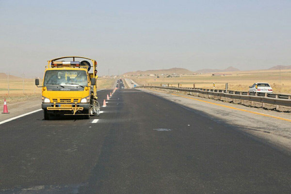 خط کشی حدود ۲ هزار کیلومتر راه در سیستان و بلوچستان