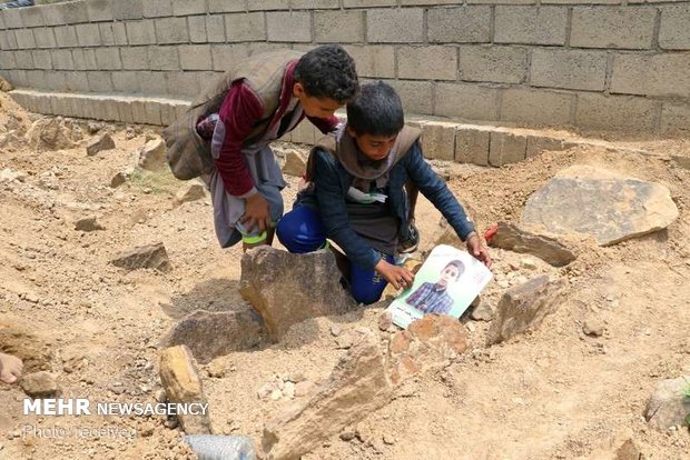 تشييع الاطفال اليمنيين الذين استهدفهم العدوان السعودي