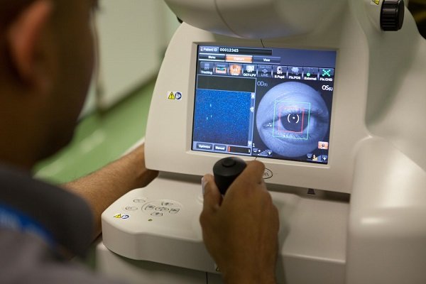 ۲درصد جامعه گرفتار انحراف چشمی | ارتباط تومور مغزی و انحرافات چشمی
