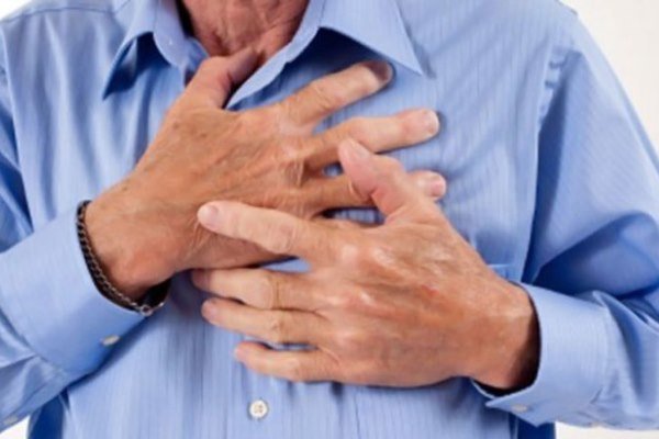 توصیه به زائران اربعین که مشکل قلبی دارند/ توجه به درد قفسه سینه
