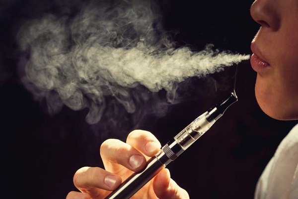 سیگار الکترونیکی ریسک بیماری لثه را افزایش می دهد