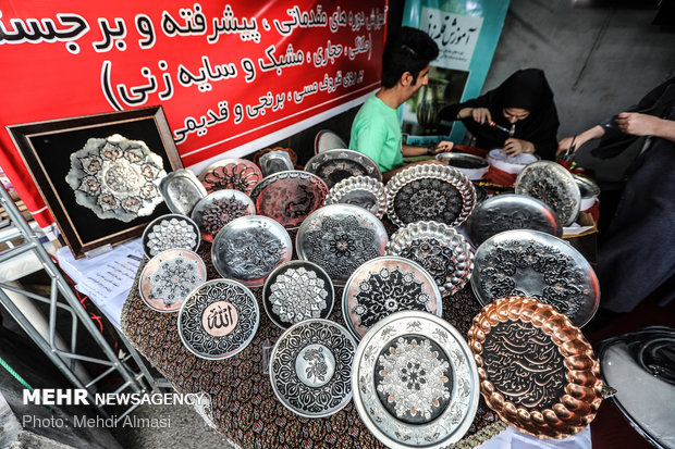 سیزدهمین جشنواره ملی آش ایرانی در زنجان