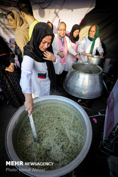 سیزدهمین جشنواره ملی آش ایرانی در زنجان