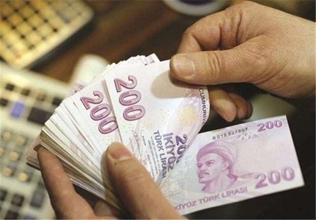  الليرة التركية تنهار ووزير المالية التركي يقوم بجولة لايجاد حل