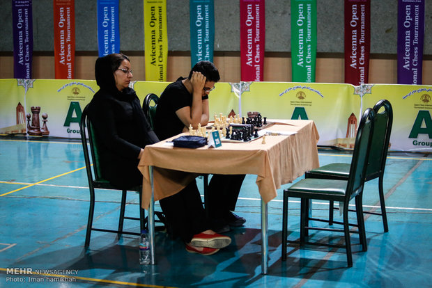 الدورة لخامسة عشرة للمسابقات الدولية للشطرنج