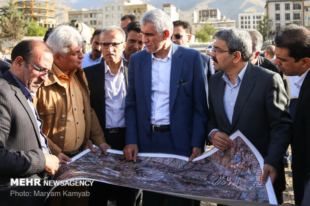 Tehran Mayor visits urban projects