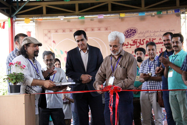 Iran Art Market, Exhibition underway at Razi Park in Tehran