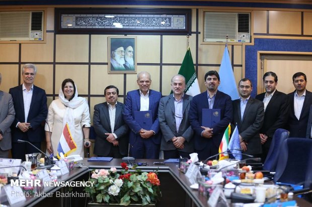 Iran, the Netherlands ink MoU on food security