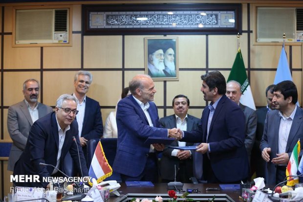 Iran, the Netherlands ink MoU on food security