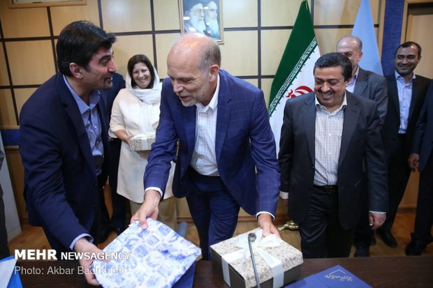 Iran, the Netherlands ink MoU on food security