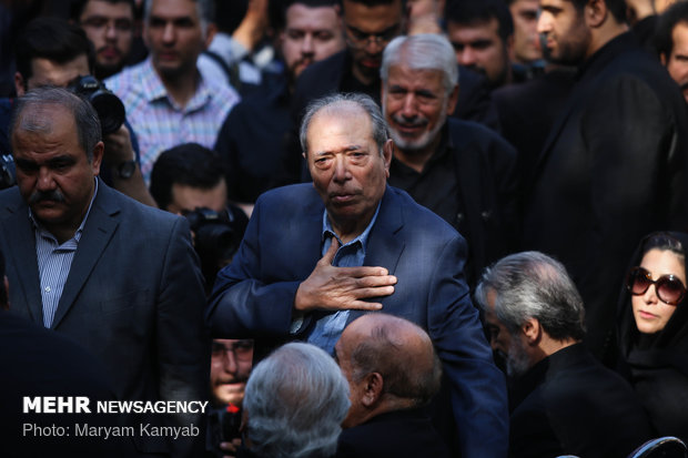 Funeral procession for Iranian actor Ezzatollah Entezami