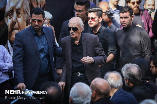 Funeral procession for Iranian actor Ezzatollah Entezami