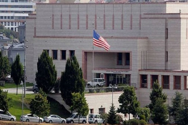 ترکی میں امریکی سفارتخانہ پر فائرنگ