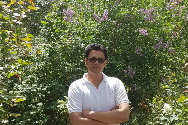 باید فکری برای جنون انتشار کتاب در ایران کرد