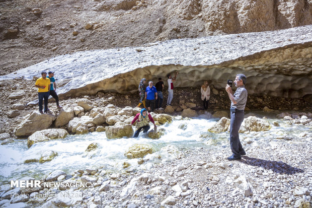 Chama ice cave