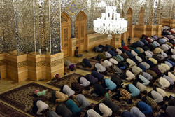 اقامه نماز عید قربان در حرم رضوی