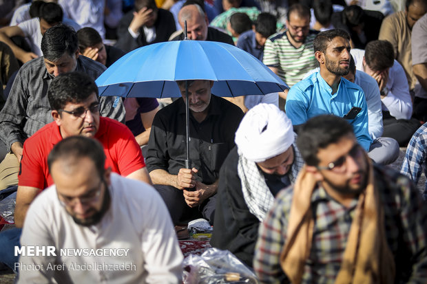 مراسم پرفیض دعای عرفه در مسجد جمکران