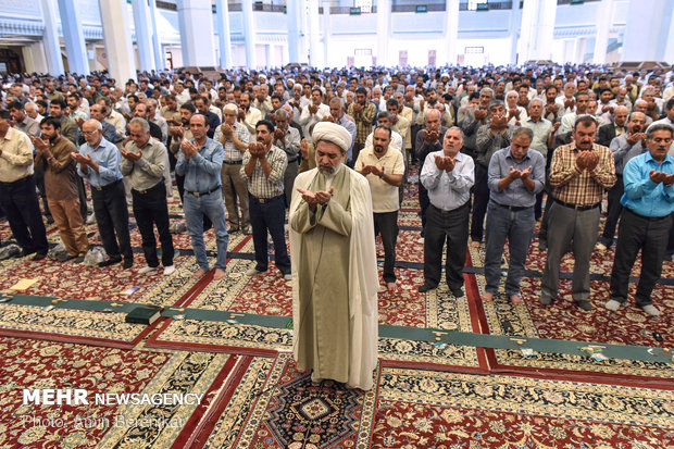 ایران کے مختلف صوبوں میں نماز عید قربان