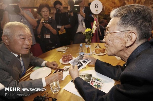 دیدار خانواده های دو کره بعد از 65 سال‎