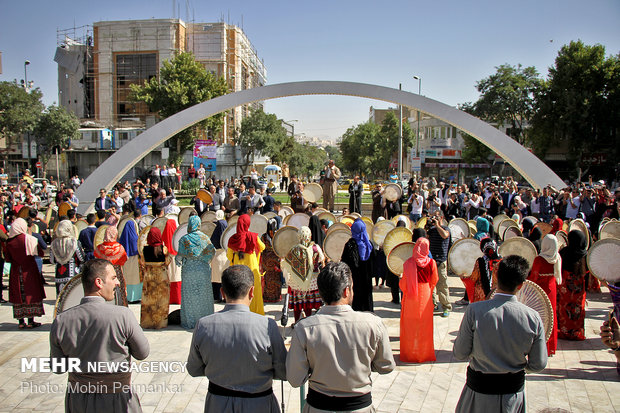 المهرجان العالمي للعزف على الدف