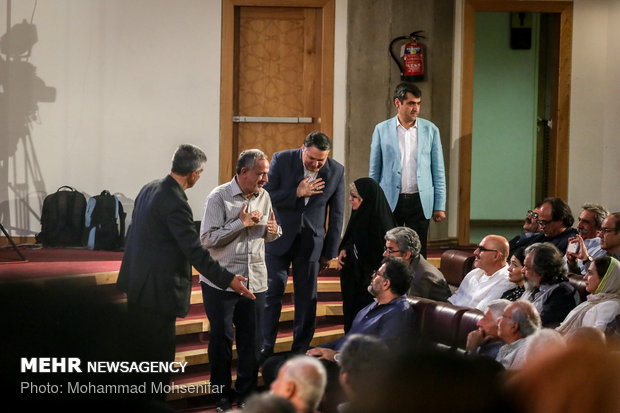 دهمین جشن مستقل سینمای مستند ایران