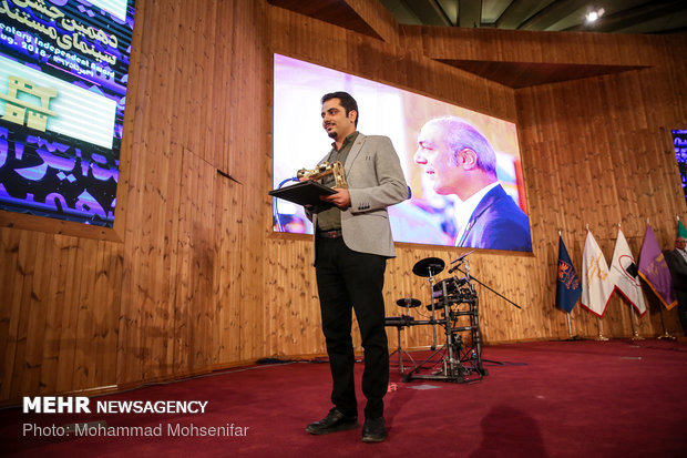 دهمین جشن مستقل سینمای مستند ایران