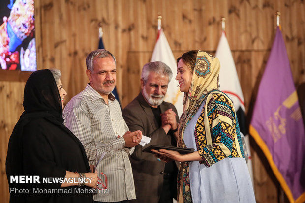 دهمین جشن مستقل سینمای مستند ایران