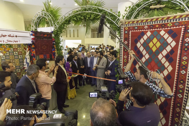 نمایشگاه رسانه ای تولیدات مراکز استان ها در آستانه بیست و یکمین جشنواره تولیدات مراکز استان های صدا و سیما