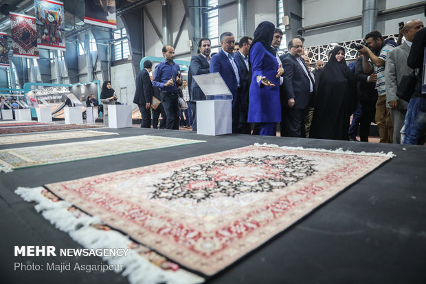إفتتاحية المعرض الدولي للسجاد اليدوي في طهران 